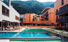 All-Suite Resort Oetztal